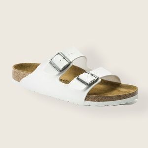 Birkenstock Arizona Sandal in White SZ 11 or 11.5